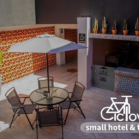 Hotel Ciclovia & Terraza Zitácuaro Exterior foto